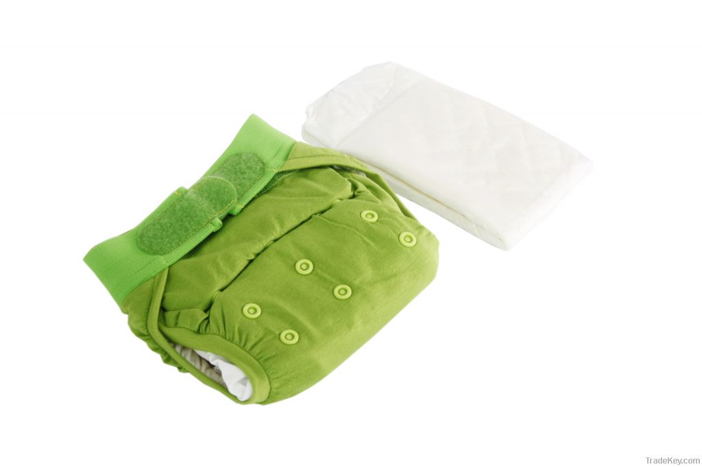 Hybrid cloth diaper made from bamboo fabric