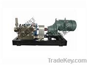 High pressure triplex plunger pump
