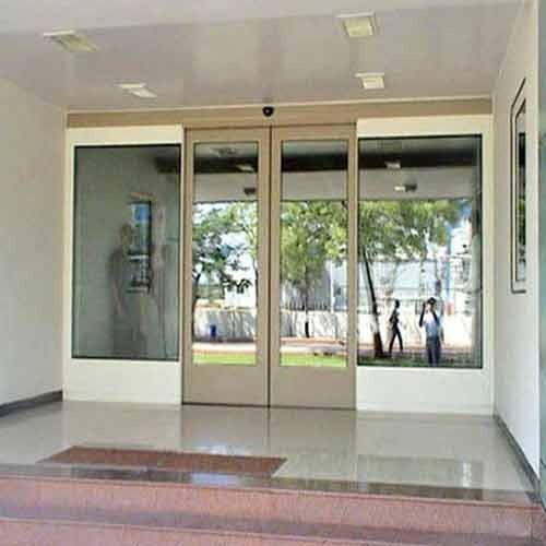 Automatic sliding glass door