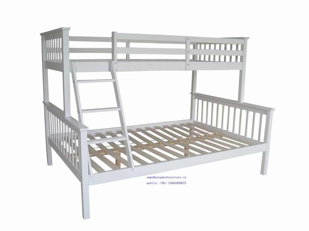 woooden bunk bed