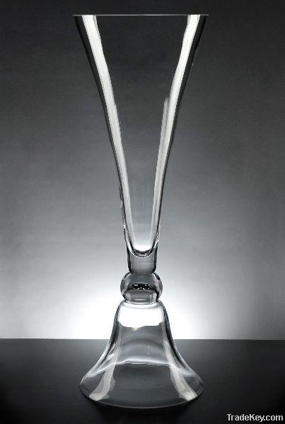 Trumpet/Cone/Pilsner Vase