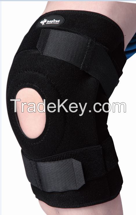 Hinged knee brace for ligment sprain
