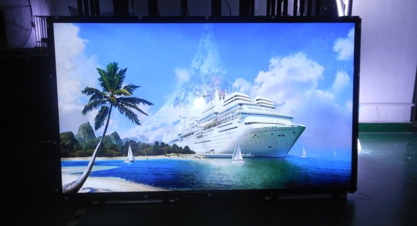 72" Sunlight Visible lcd display