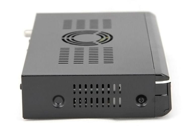 Dm800Hd Se Dm800Se Sim 2.10 Card, Bcm4505 Tuner, Enigma2 Dvb S2 Dreambox-800-hd-se Best Linux Satellite Receiver