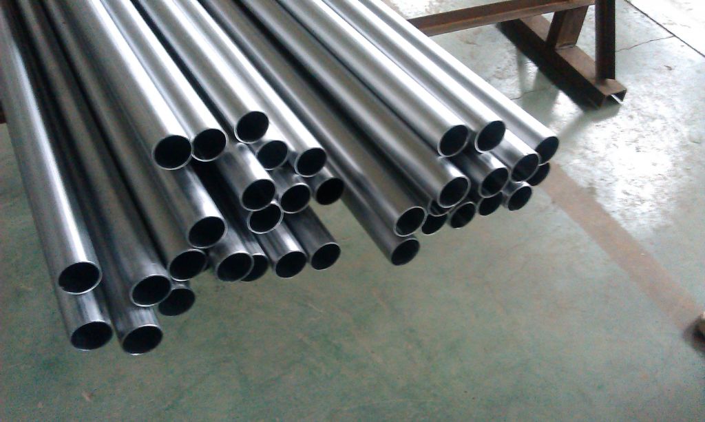 low price astm A312 tp304 stainless steel ss304 pipe price