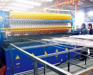 Reinforcing mesh welding machine