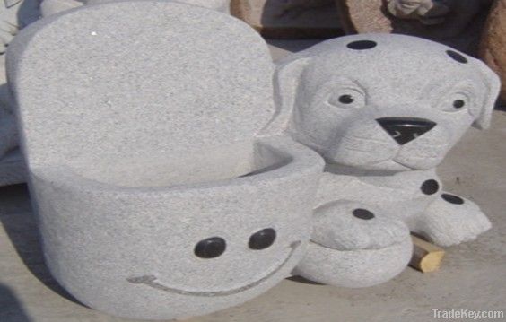 Gog stone carving