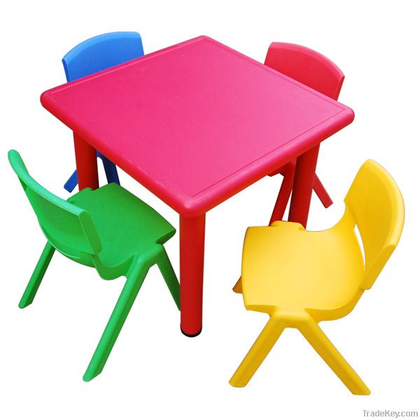 HL-6401 Lovely Stable Plastic Kindergarten Table And Chairs