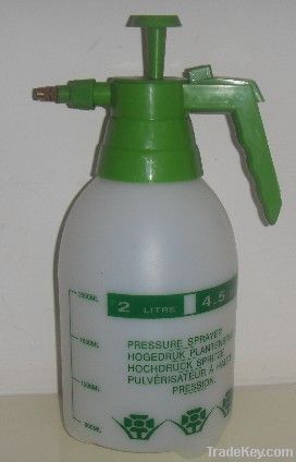 2L high quality PP material trigger type sprayer bottle