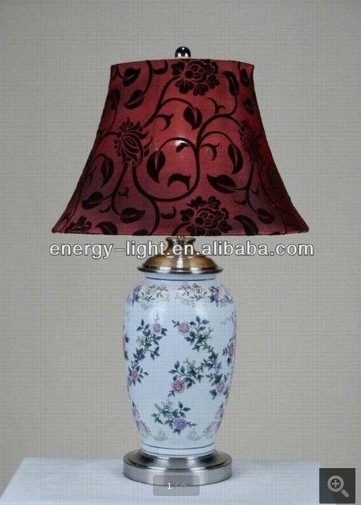 Chinese traditional white and blue ceramic table lamp