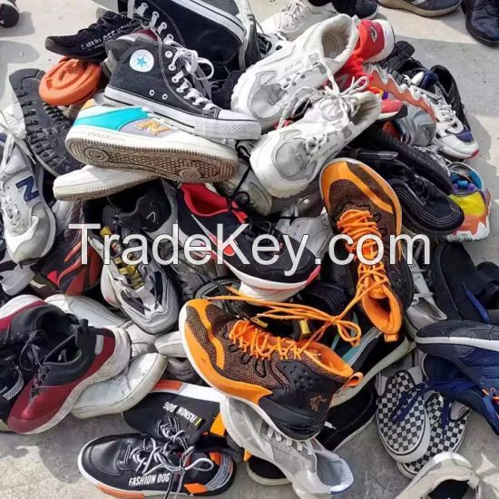Used Canvas Shoes, Used Trainer shoes, Used Sneakers and Sports Shoes