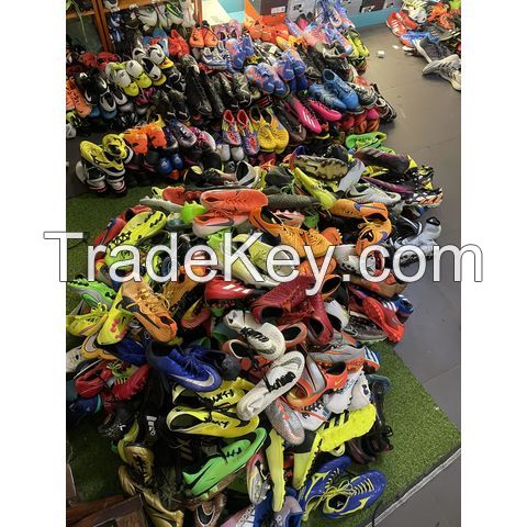 Grade A Second Hand Soccer Shoes, Second hand Sports Shoes, Used Trainers