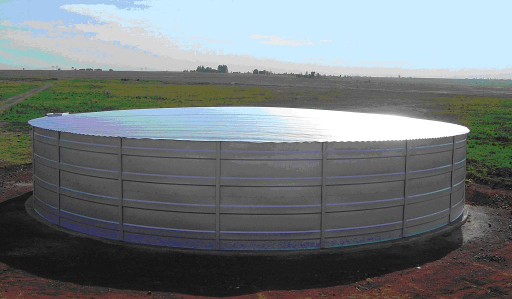 Panel Reservoir