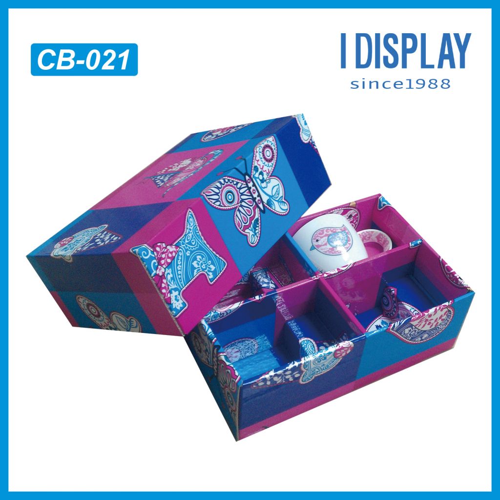 Craft paper packing boxes