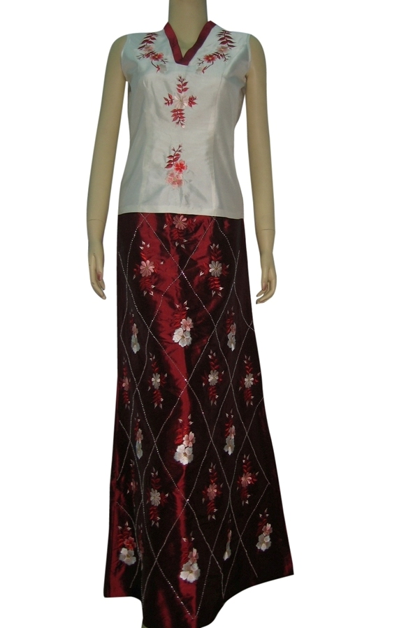 Fashion * beautiful embroidery garments for Ladies