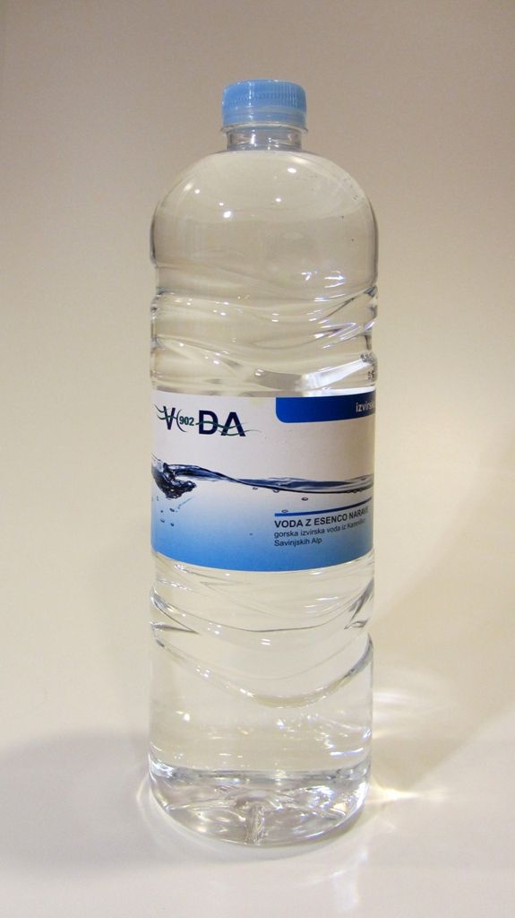 Bottled drinking water 1,5 liter