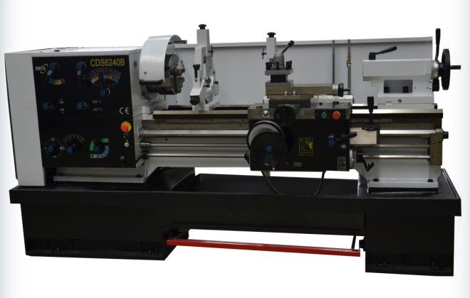 Smallest Conventional Lathe (CDS6232)