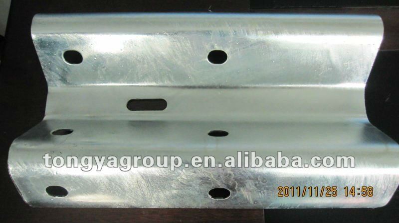 AASHTO M180 two wave hot dipped galvanized highway guardrail