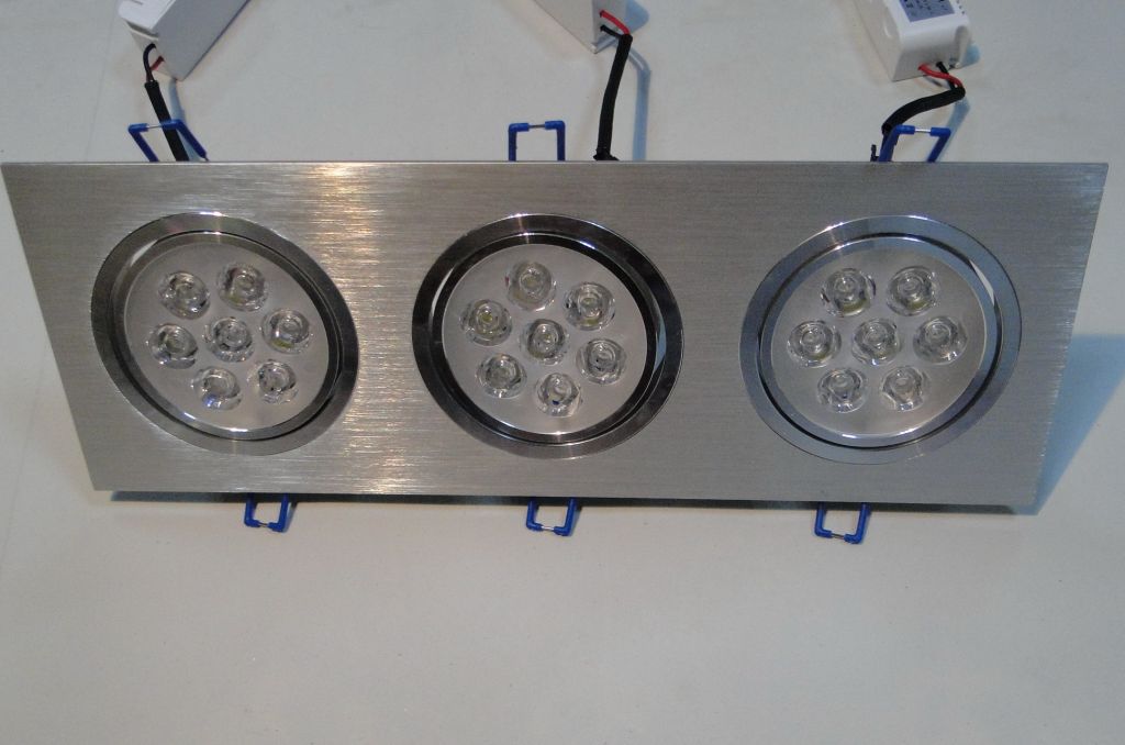 Square LED Downlight (3LT)