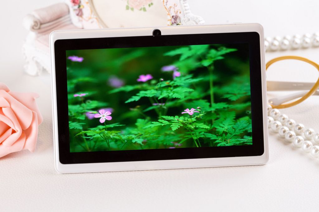 7 Inch Android 4.0 Tablet PC (Q88)