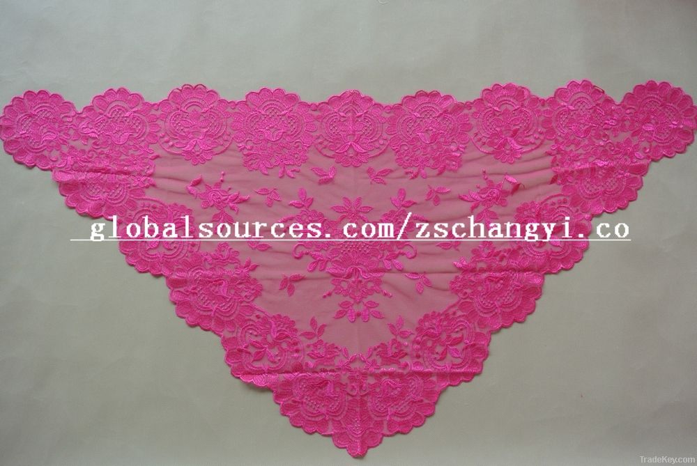 Embroidered triangular spanish spain church chapel lace manitlla veils