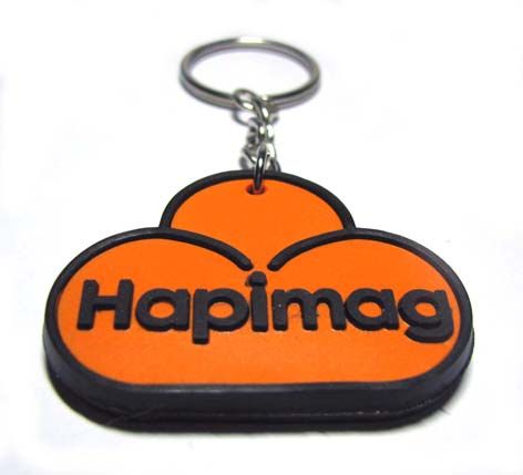 rubber soft pvc luggage keychain