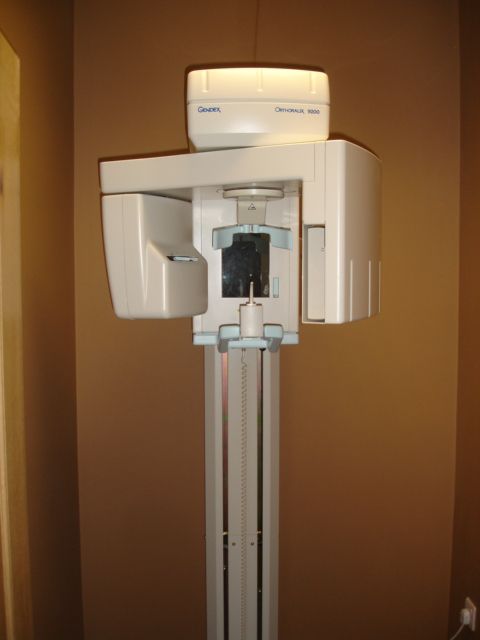 Gendex Orthoralix 9200 DDE Panoramic X-Ray System