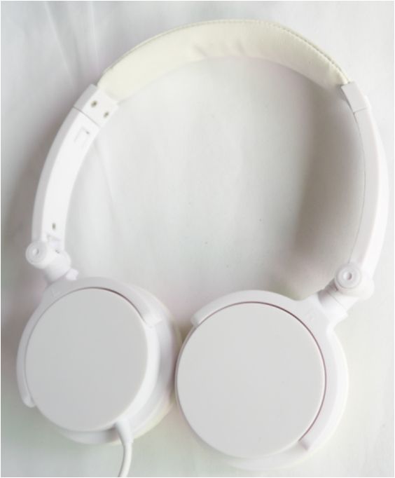 2013The most popular foldable music headphone for mp3 mobile phone music headphone promotion set 