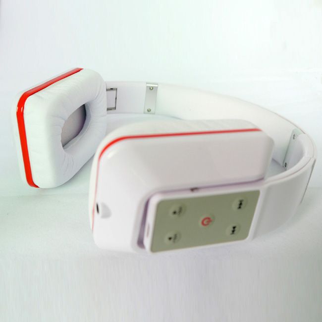 2013 Most popular best price Hot selling  foldable stereo bluetooth headphones with CE/RoHs /FCC 