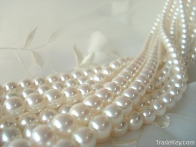 Japanese Akoya cultured pearls strands