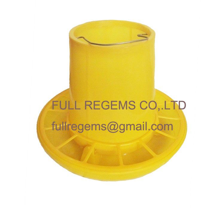 Full Regems - Plastic chicken feeders&amp;drinkers