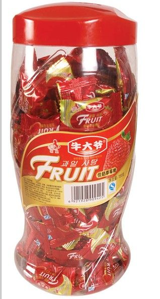 100% Milk Strawberries Fruit Juicy Candies / 88g made in China