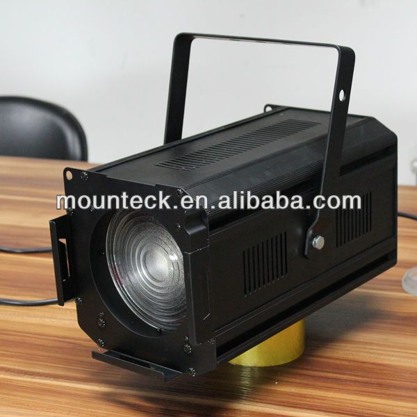 High quality 100w led fresnel light with RGBW 4in1 theatre spot beam angle 10-60 degree