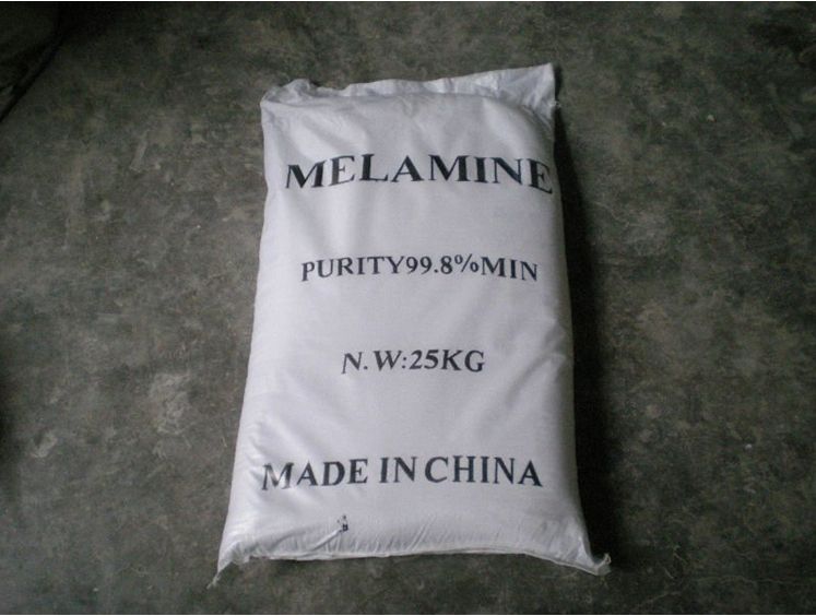 Melamine powder