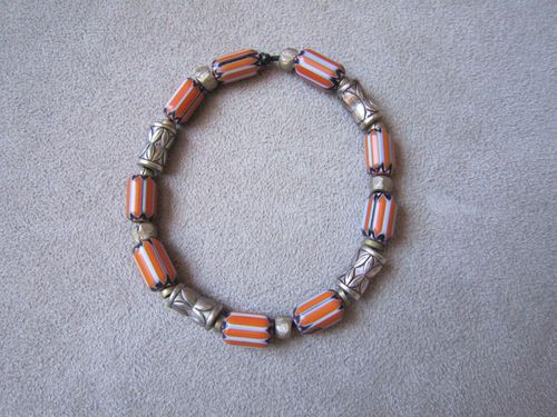 Beaded necklaces & bracelets 