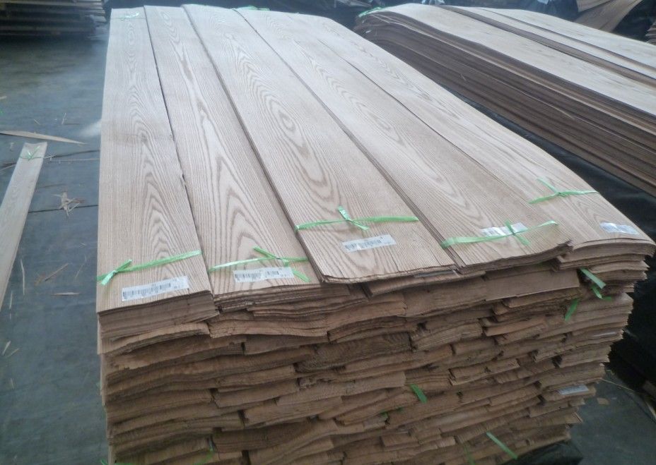Natural Chinese Ash Veneer for home and hotel furniture decoration