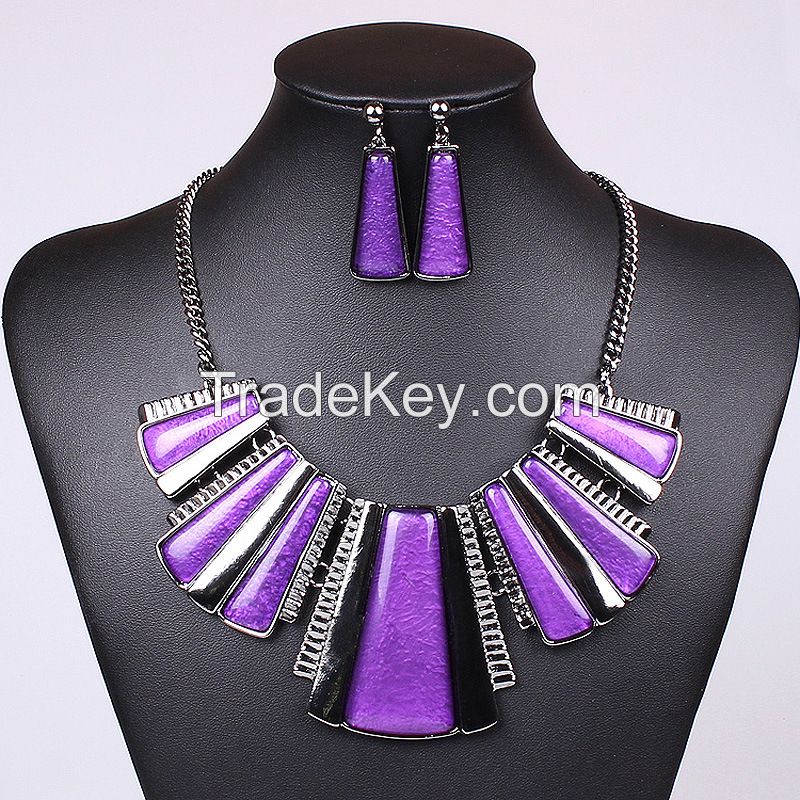 Colorful necklace trapezoidal strip gun black color MD-1412