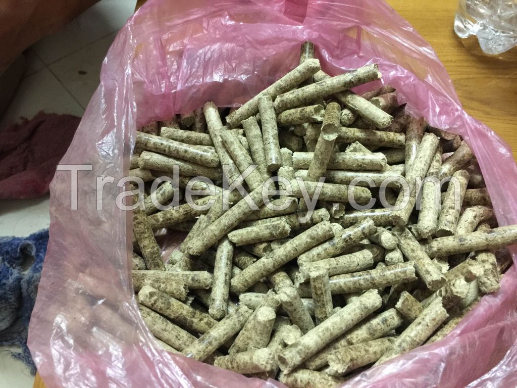 Wood pellet