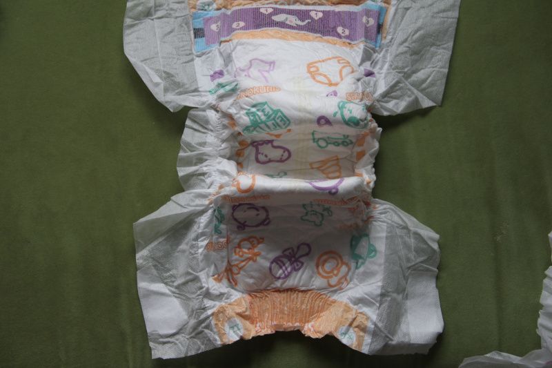 B grade disposable clothlike baby diaper