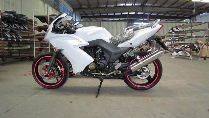 Racing Motorcycles/Sports Motorcycle/Super Racing Bike