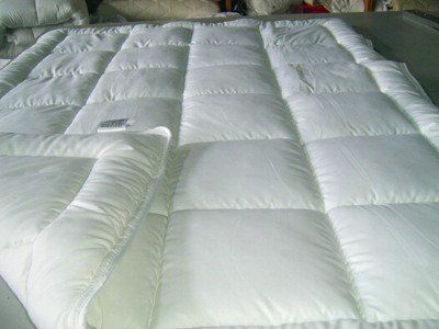 100 polyester quilt
