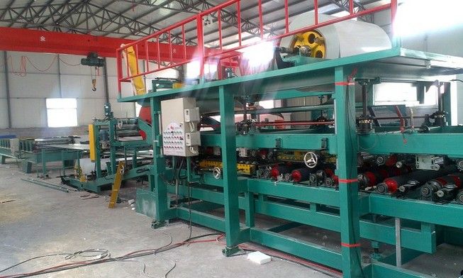 color steel glazed tile forming machine