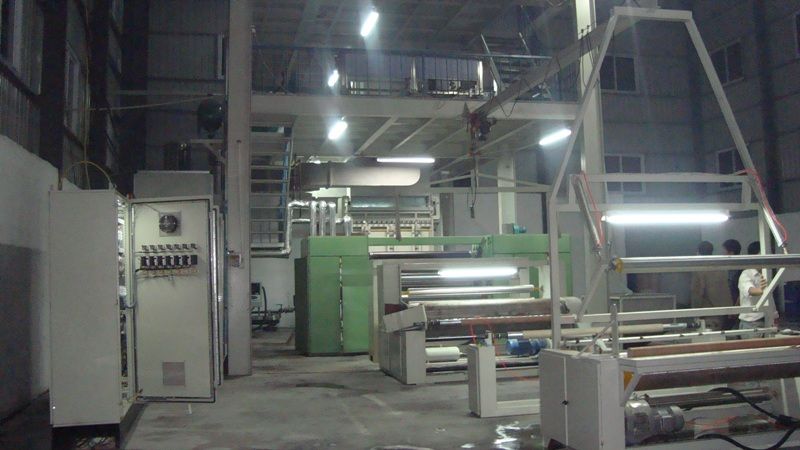 Single S 3200MM PP  Spunbonded non woven fabric making machine, Producing fabric to making shopping bag