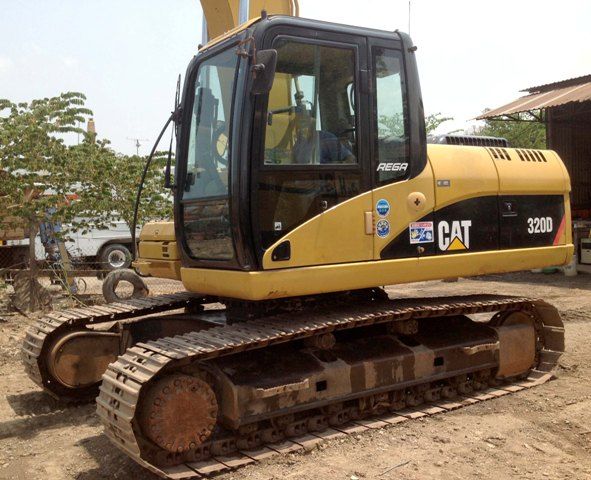 Used CAT 320D