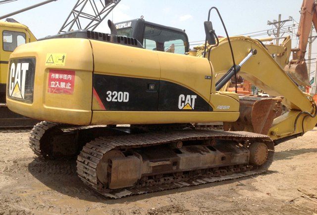 Used CAT 320D