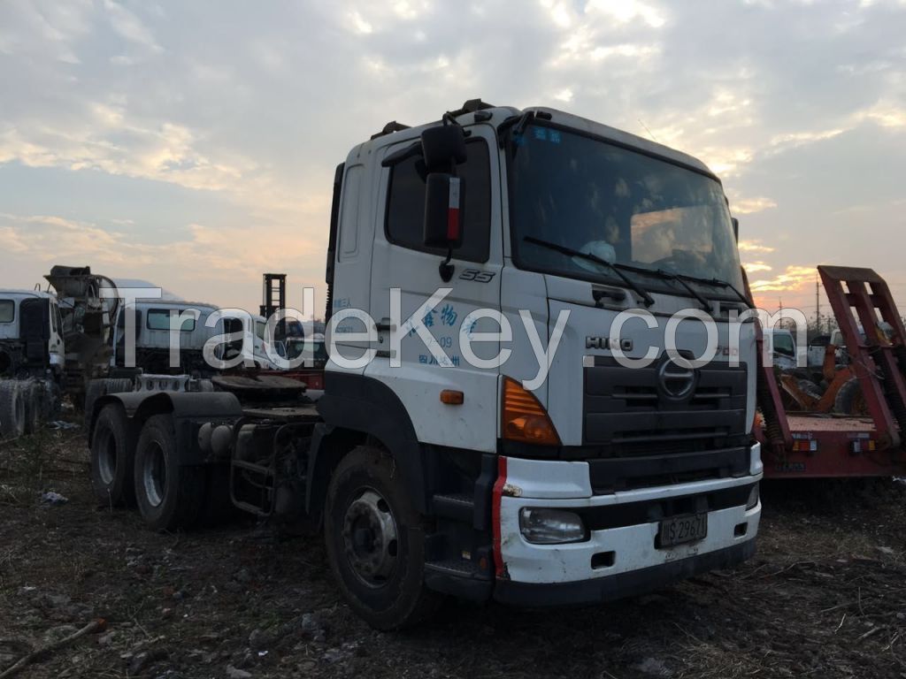 Used HINO 700 Tractor  truck head  from Japan 