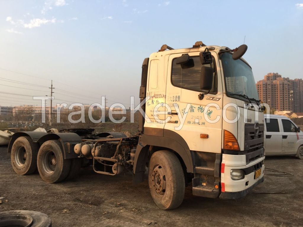 Used HINO 700 Tractor truck from Japan 