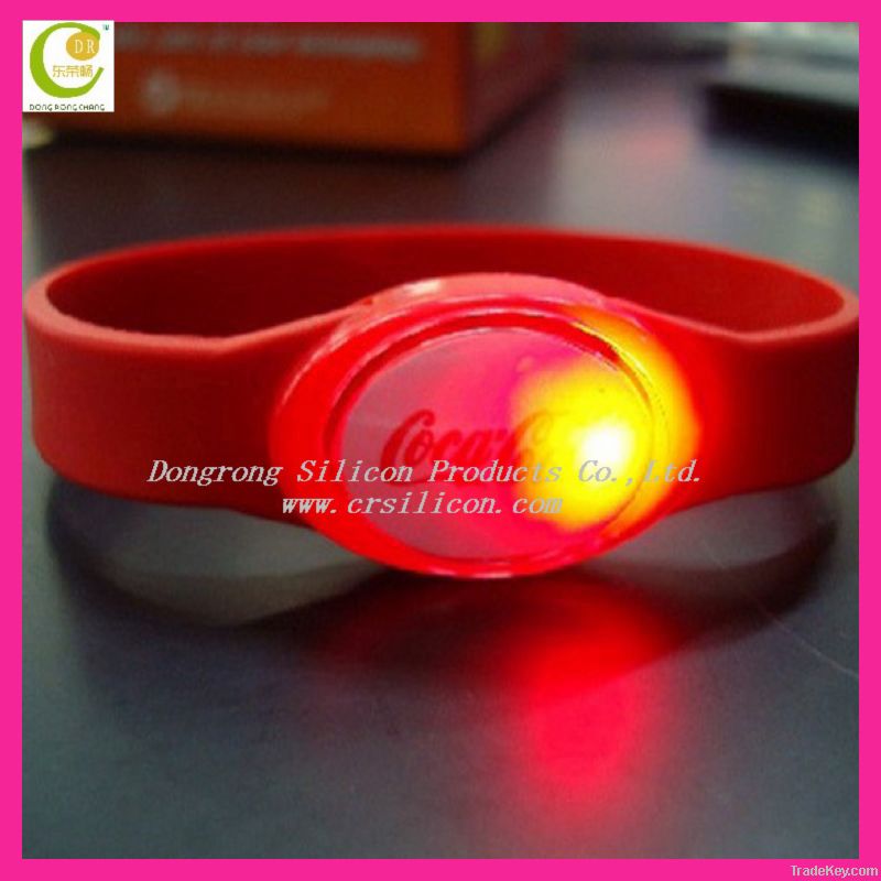 2014 new fashion eco-friendly silicone/pvc bracelets