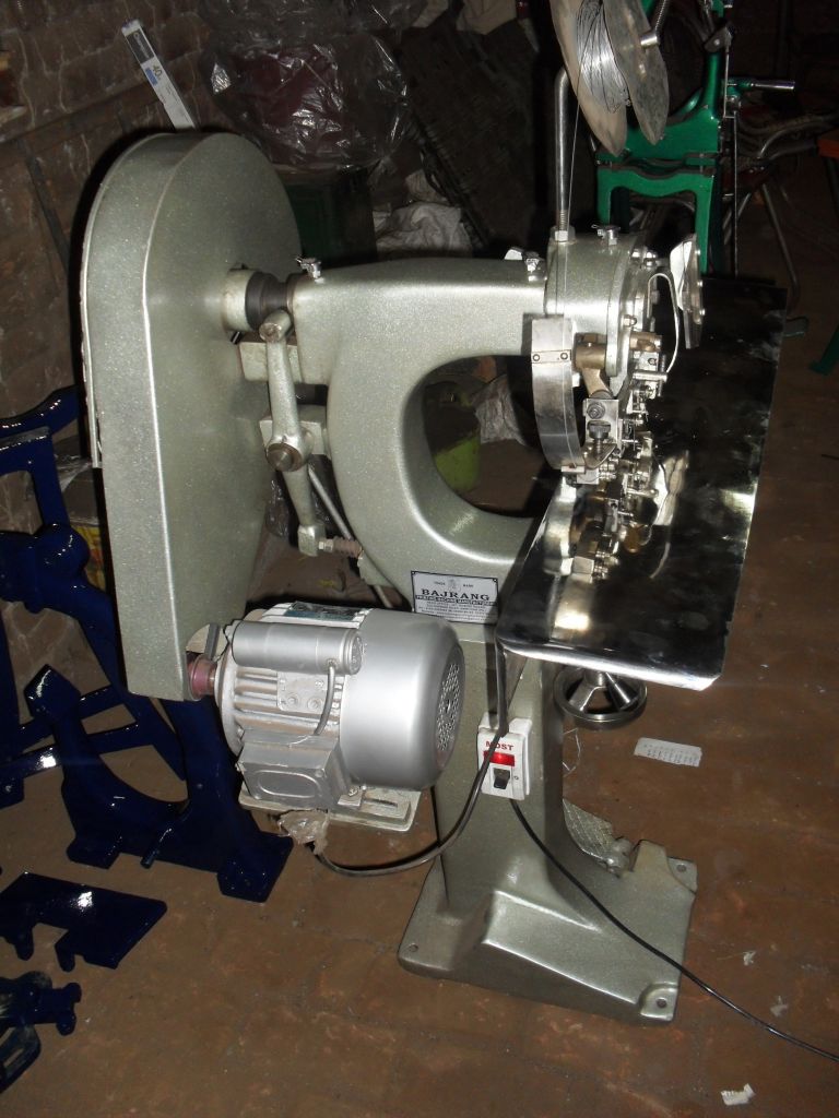 Wire Book Stitching Machine Power Driven