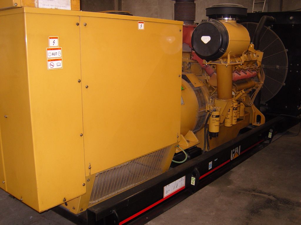 Used Caterpillar Diesel Generator C3412-520KW